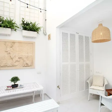 Townhouse بيت للعطل بويينسا